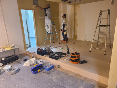 現在工事中