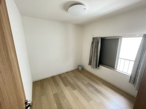 2階B号室（4.5畳）の部屋になります。