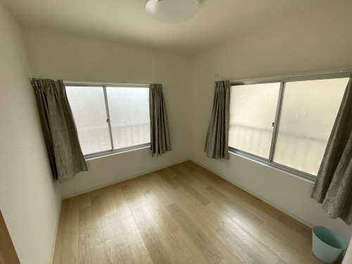 2階D号室（4.5畳）の部屋になります。