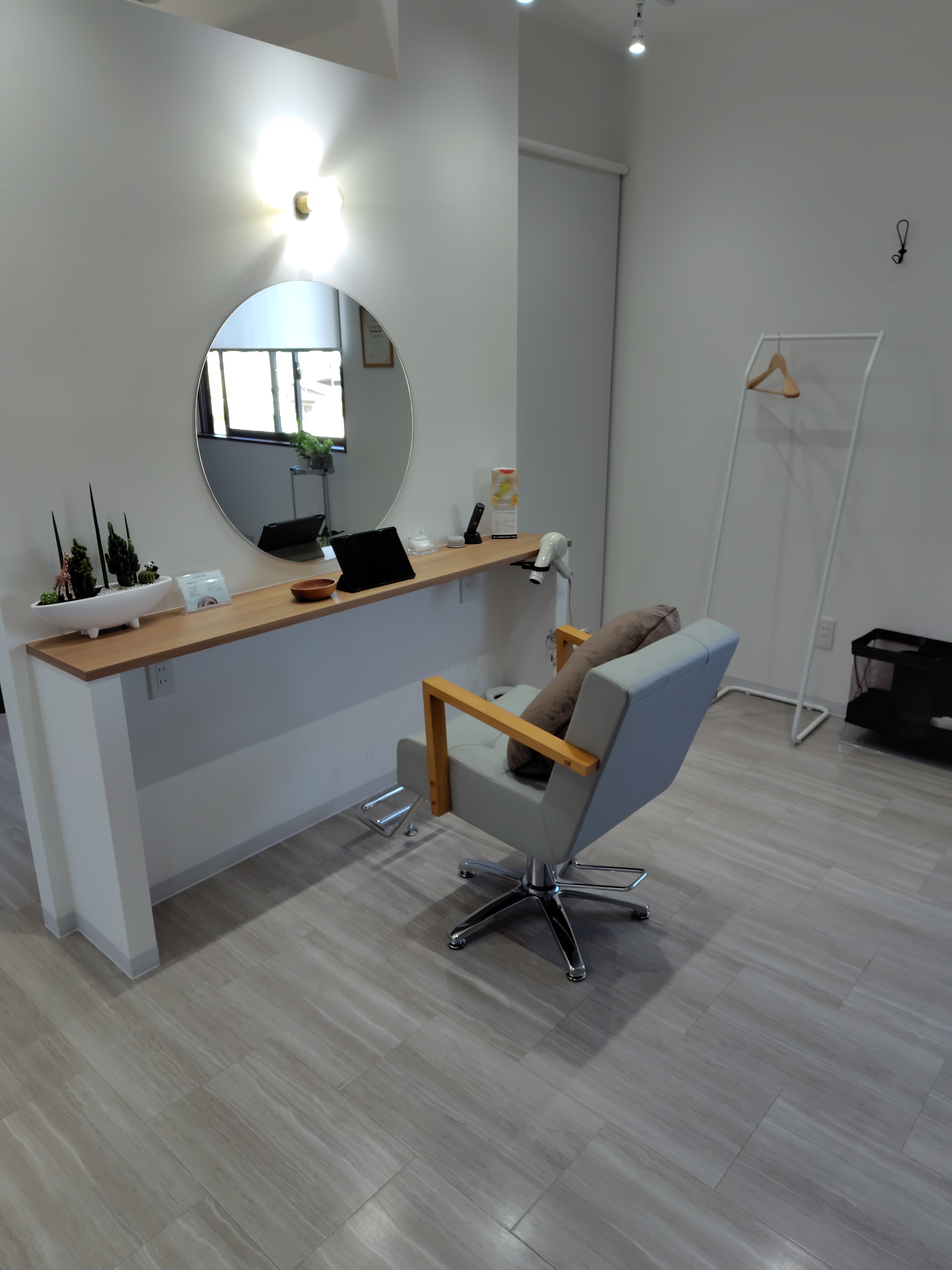 カラー後の頭皮の『茶ばみ』それ、実は危険サインかも？