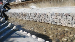 胴割石石積み