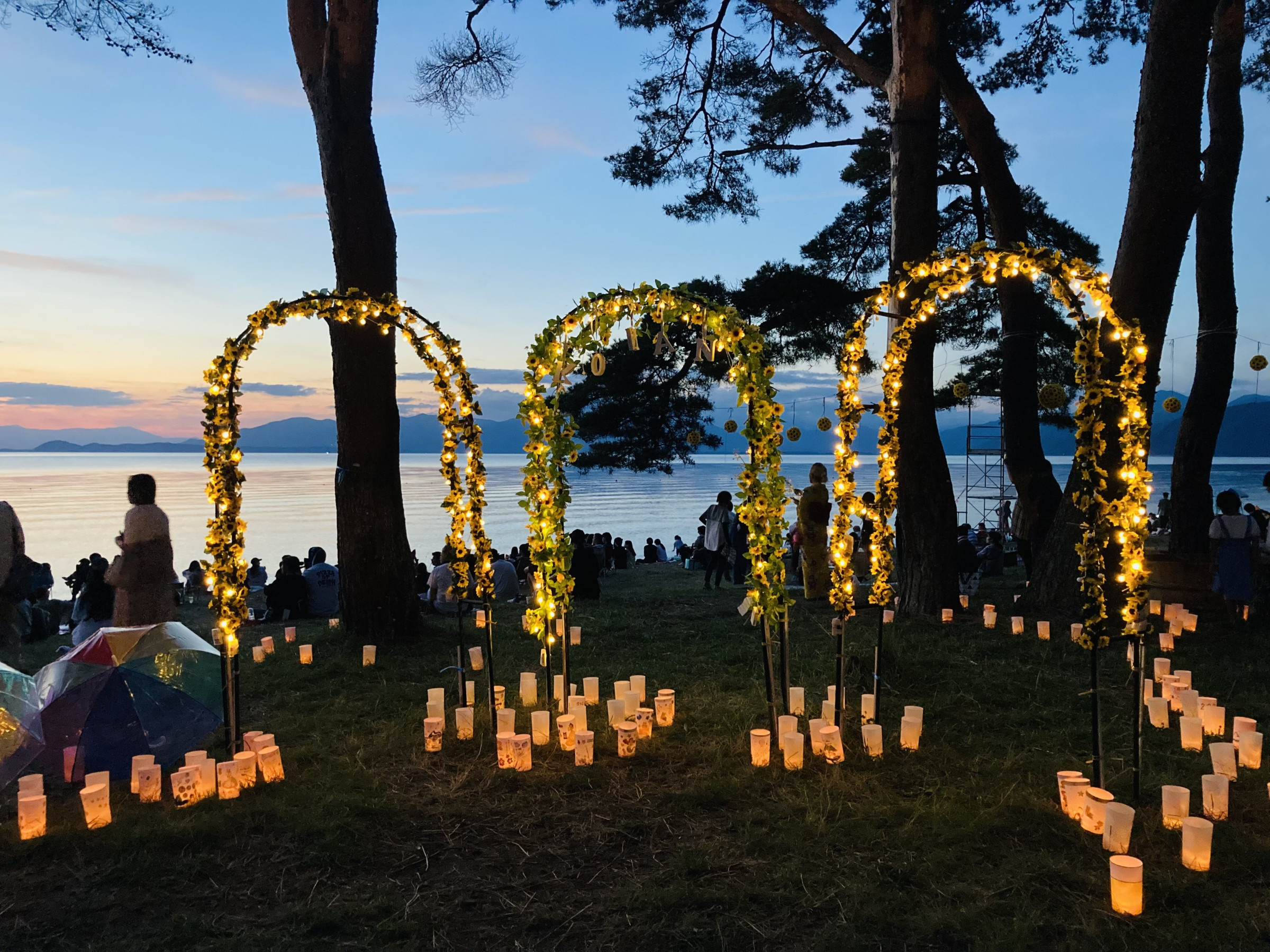 第58回湖まつり　フォトスポット「ひまわりアーチ」