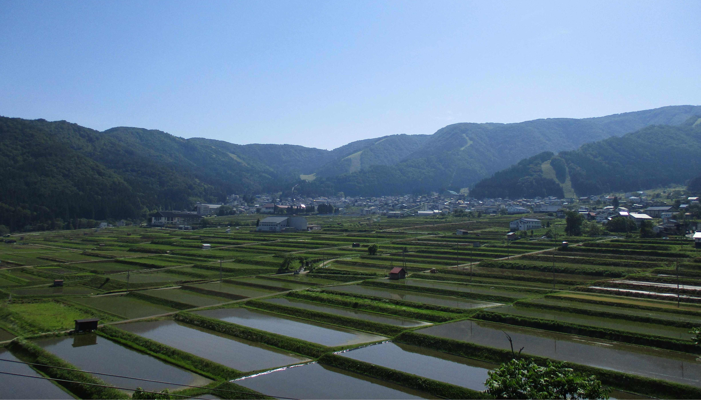 野沢温泉村6月