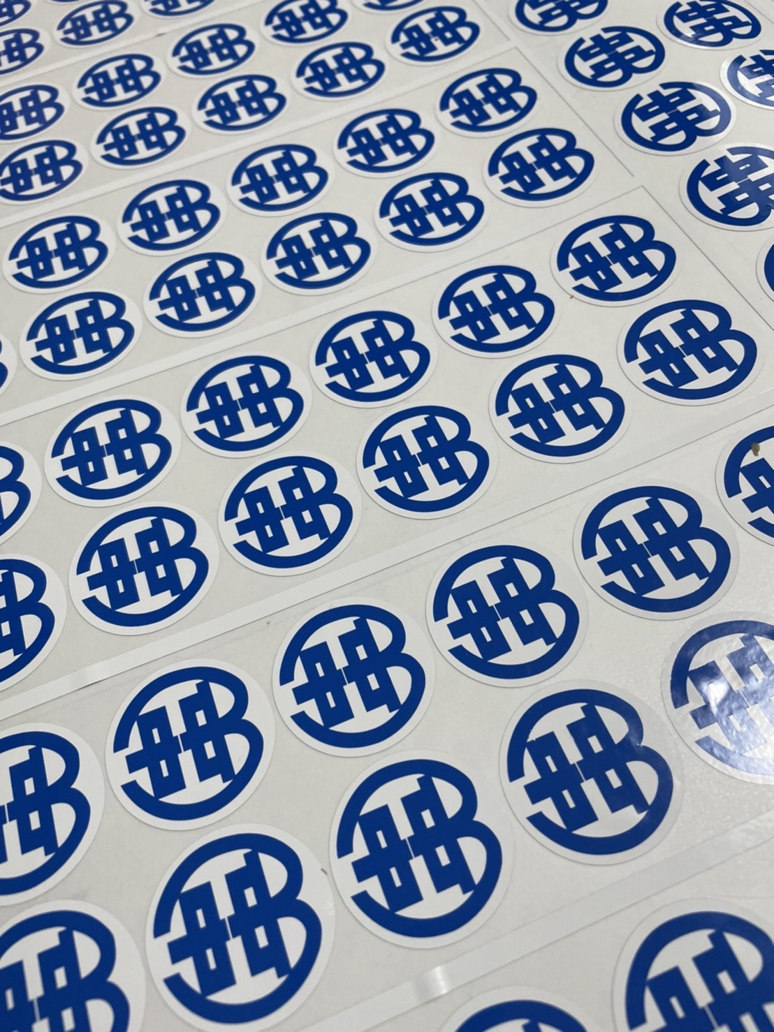 施工例　ステッカー