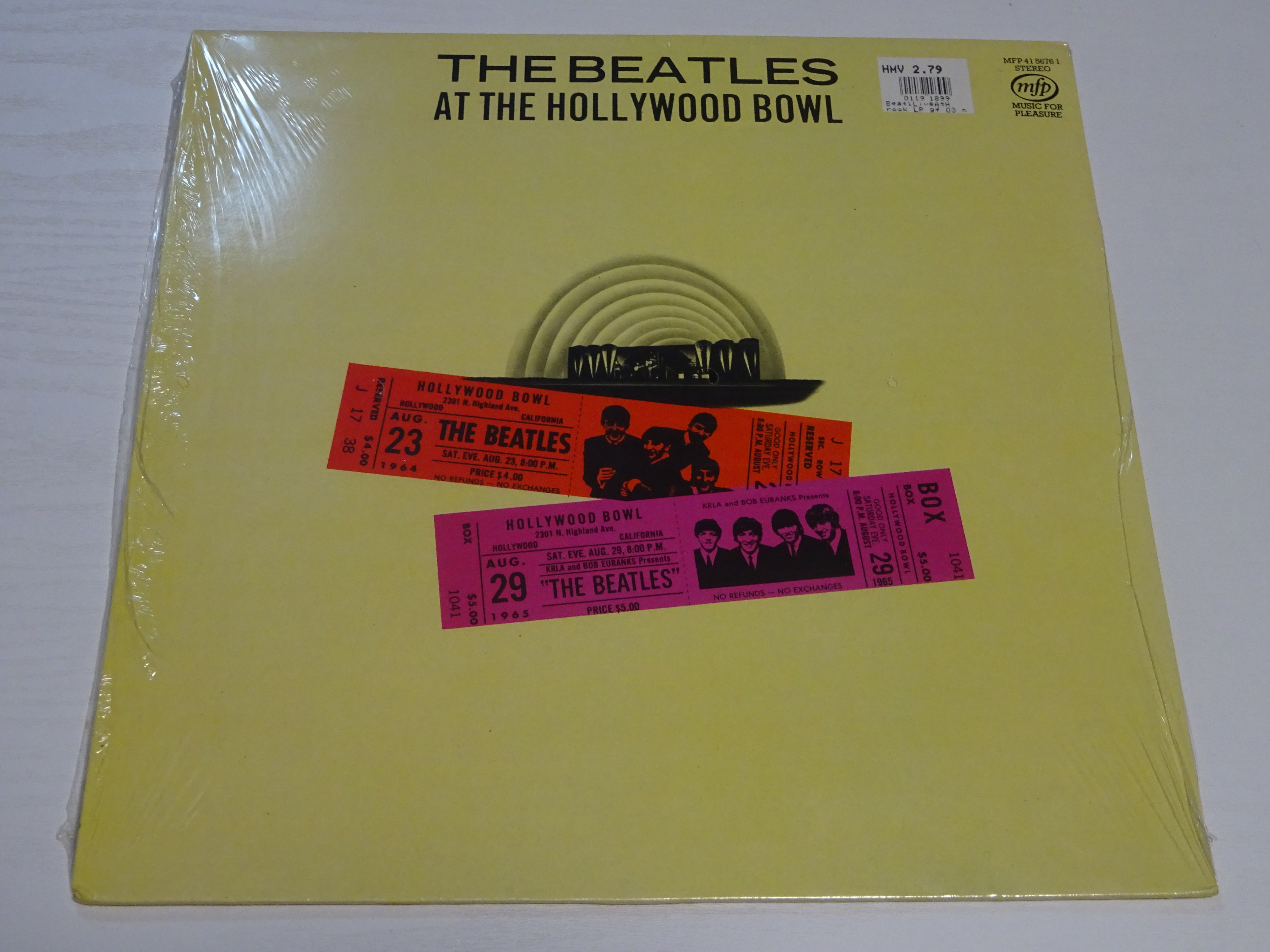 『THE BEATLES AT THE HOLLYWOOD BOUL』　UKリイシュー・ディフ・カヴァー　シールド（未開封）の最高級品！！！！！！！！！！！！