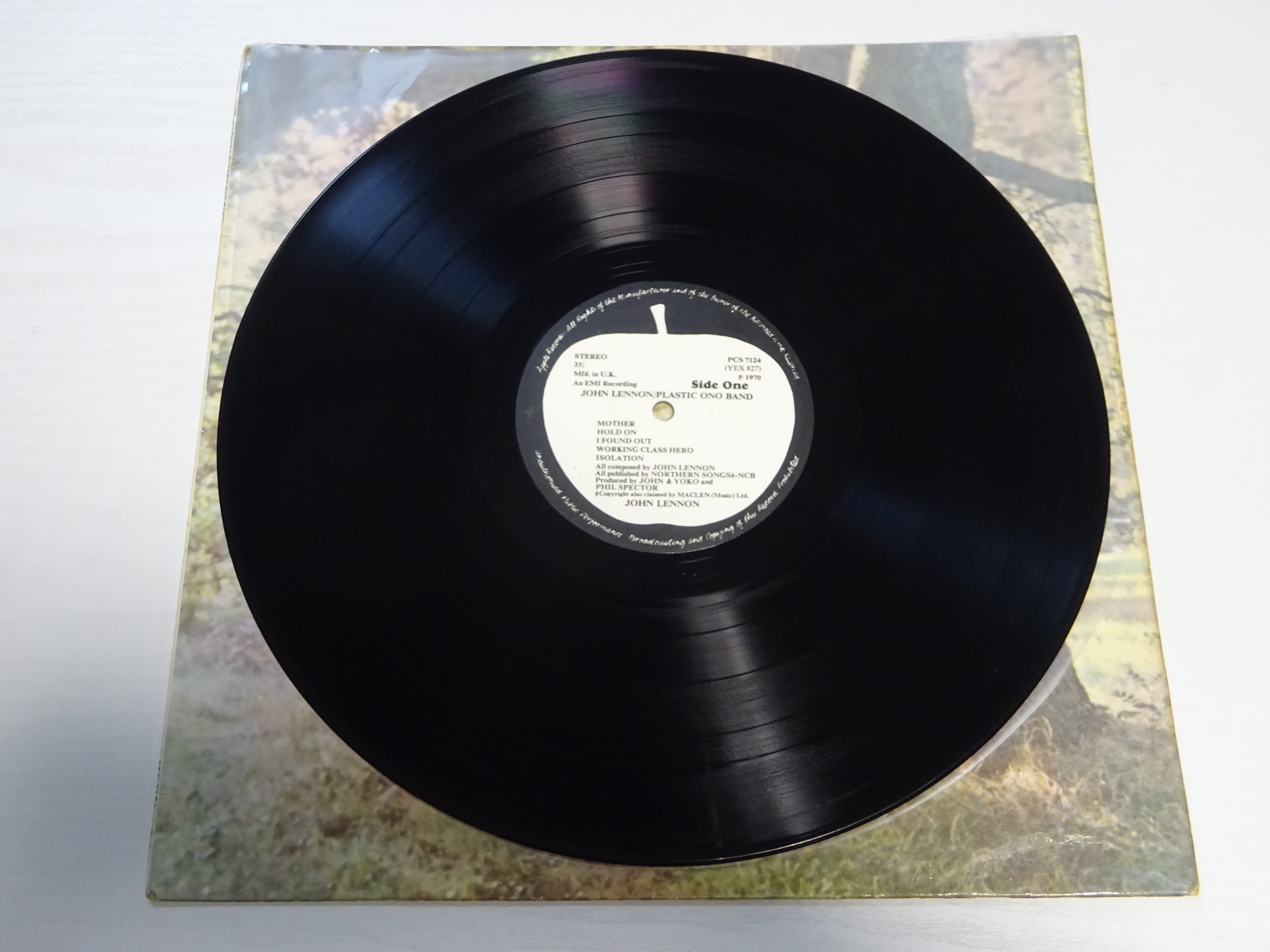 『JOHN LENNON/ PLASTIC ONO BAND』（ジョンの魂）　UK初盤の大変音の良い盤を出品しました！