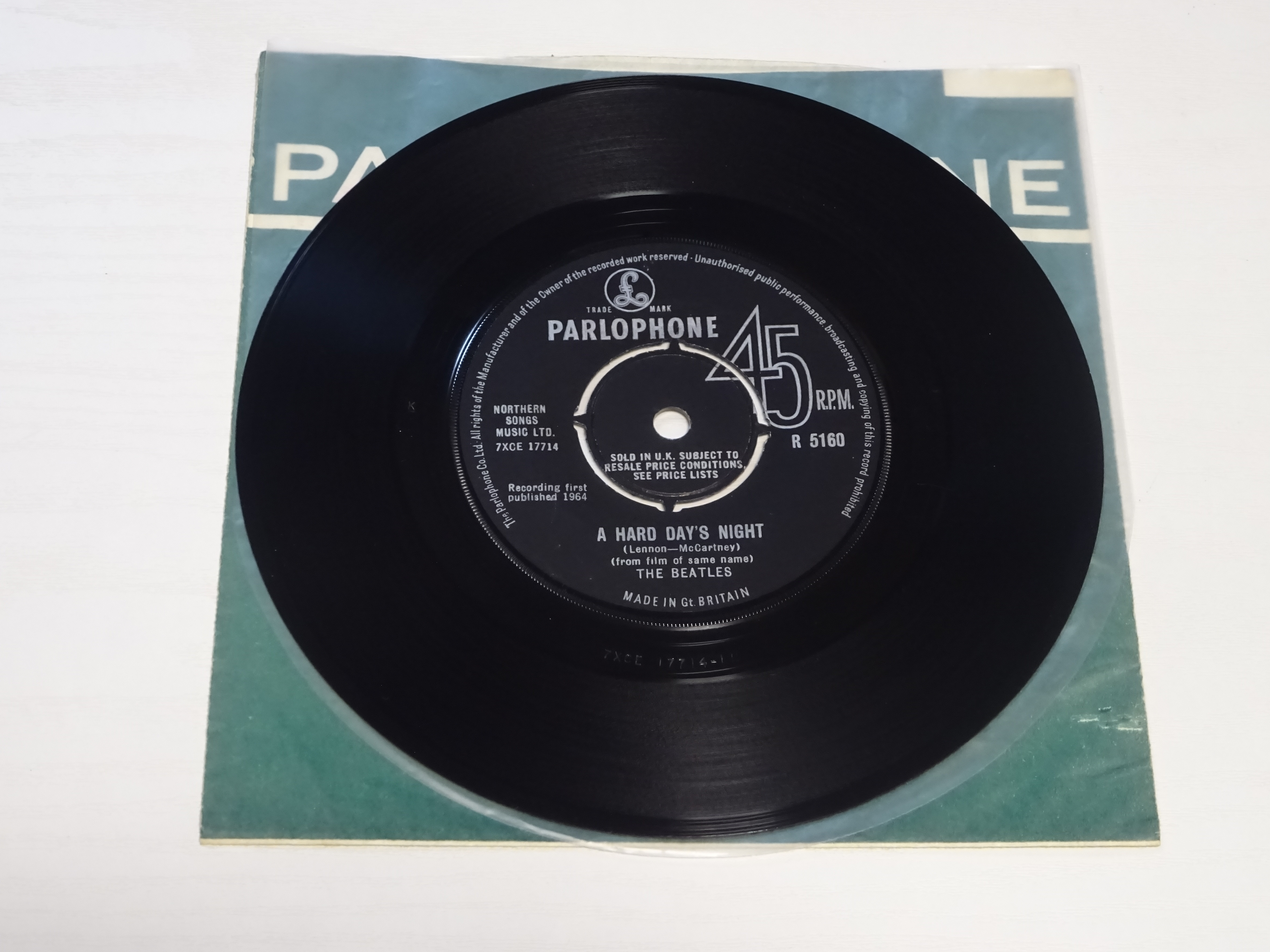 「A HARD DAY’S NIGHT / THINGS WE SAID TODAY」　１９６４年、UK初盤、初回マト1N/1N。今回の盤はスタンパー三桁であるが、盤の状態が素晴らしい！！！！！