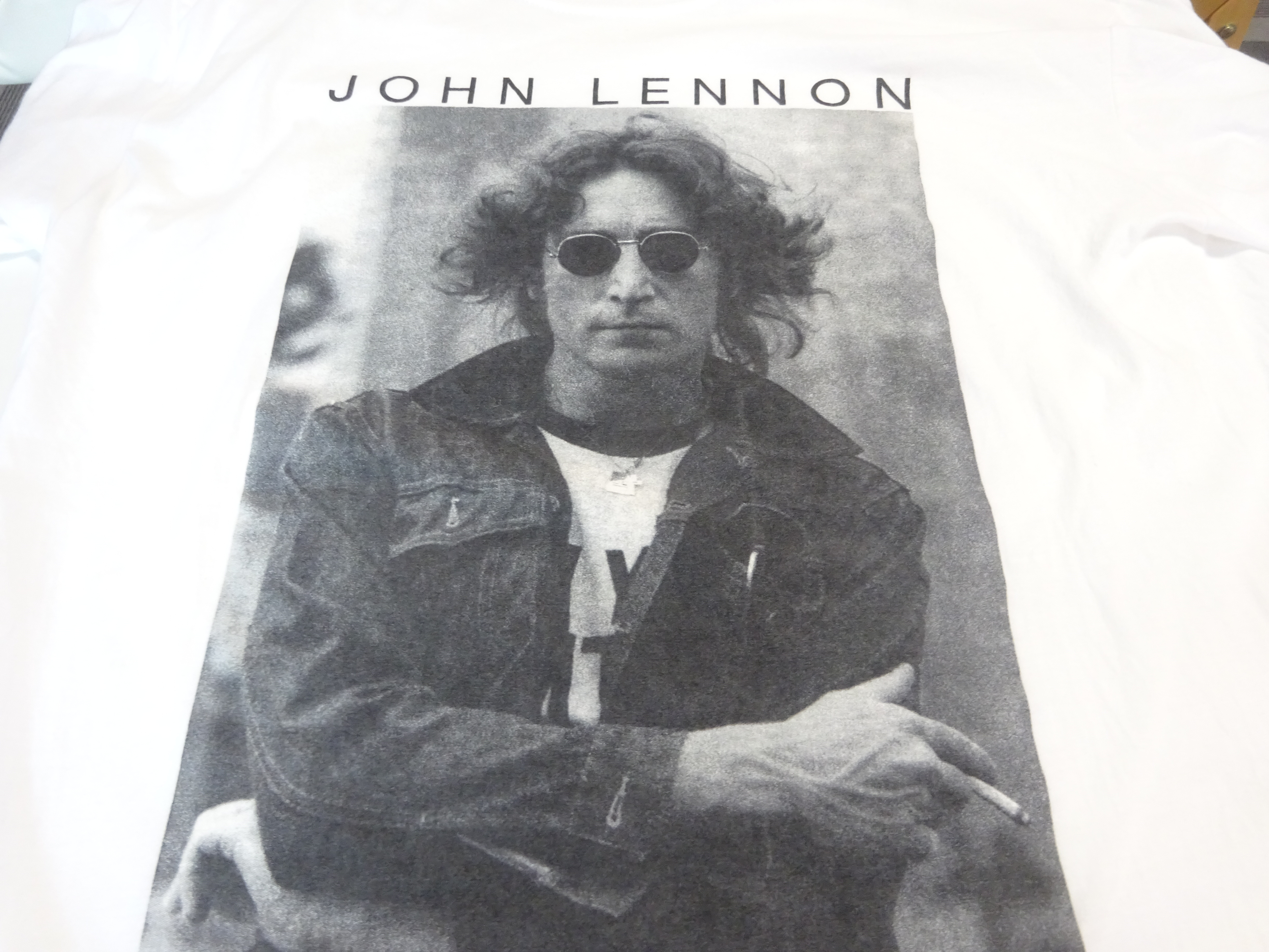 常連の姫路のSHさんからジョンのTシャツをいただきました！