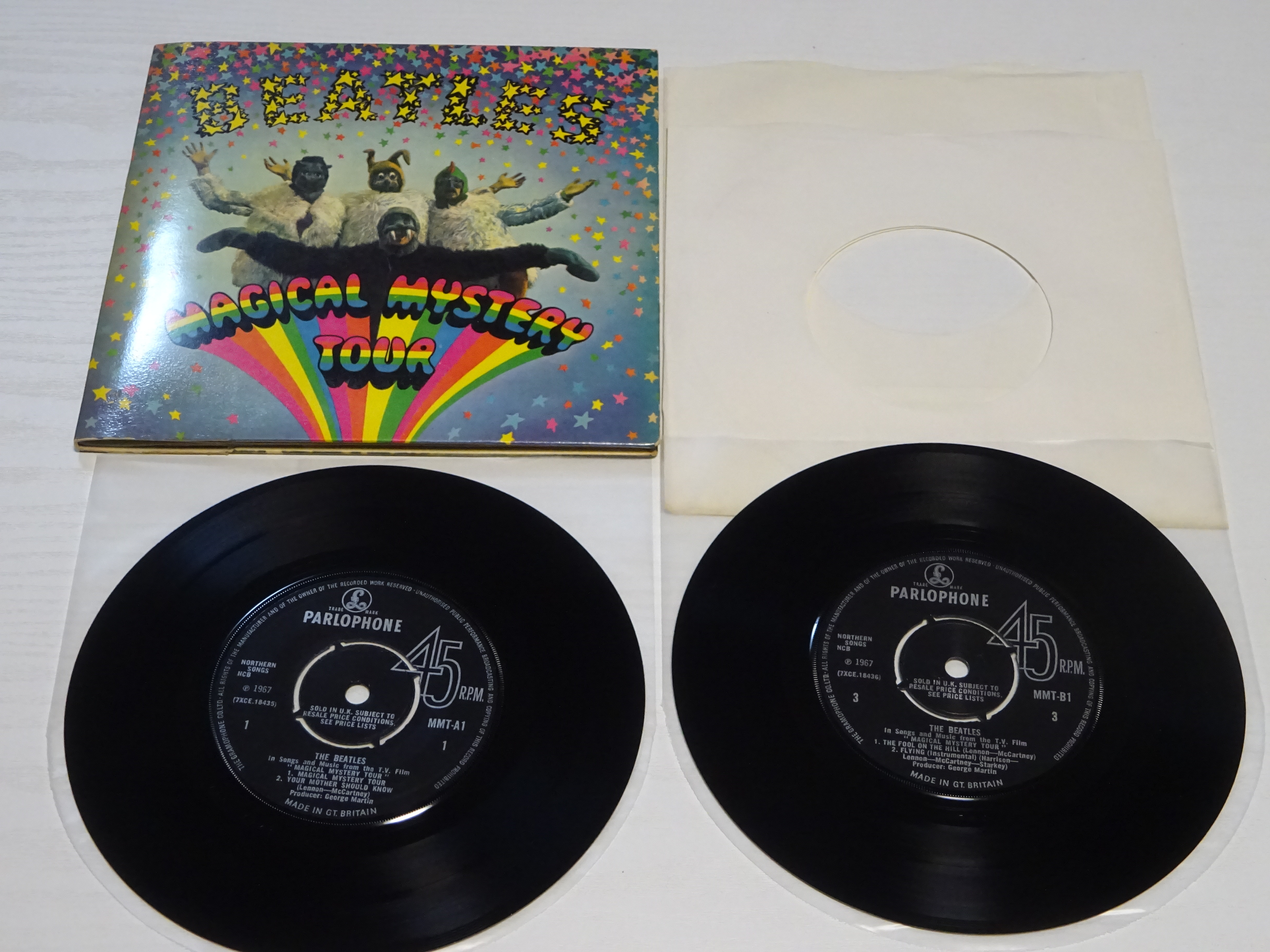 『MAGICAL MYSTERY TOUR』　UKモノラル初盤EP２枚組　ニアミント最高級品　音もほぼ新品同様です