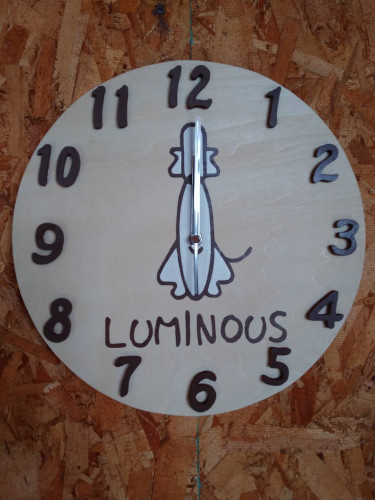 ドッグサロン“ルミナス”様　開店祝いの壁掛け時計