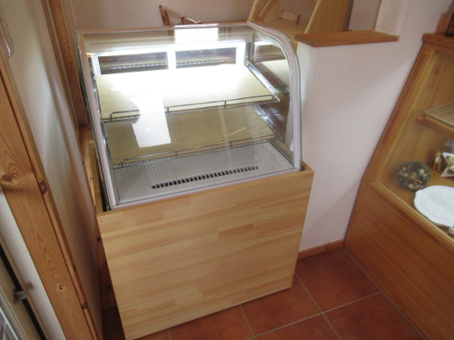 冷蔵ショーケース置き台