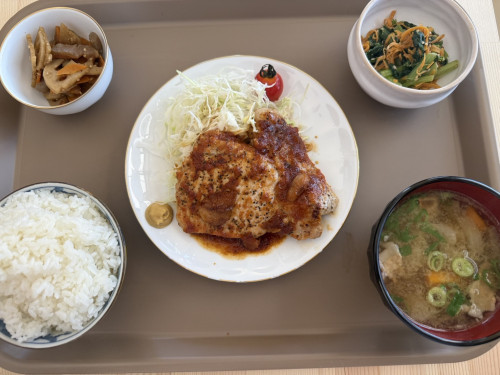 トンテキ定食