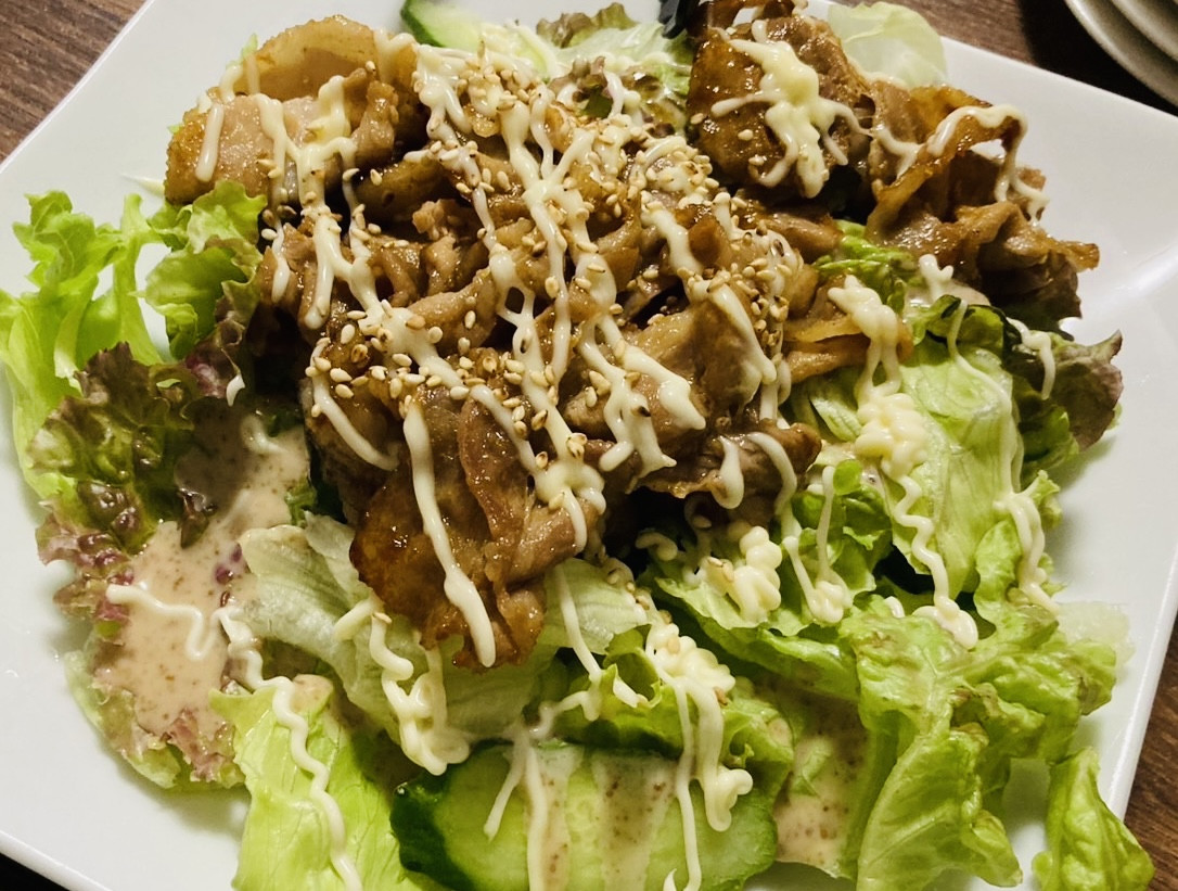 喜楽の焼肉サラダ
