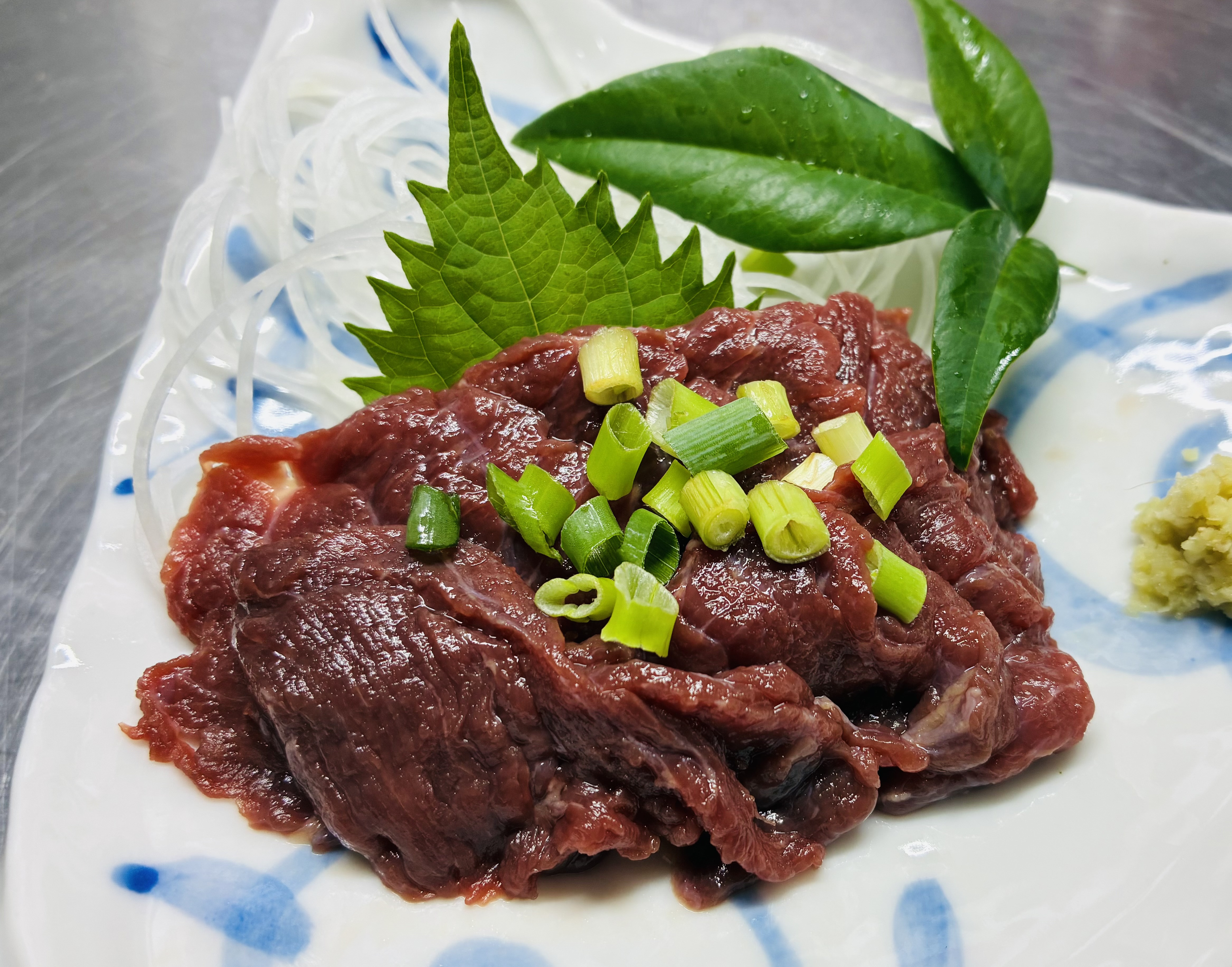 馬刺し
