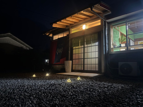 ①玄関夜.jpg