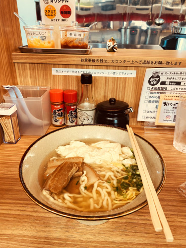 沖縄のソウルフードの沖縄そば