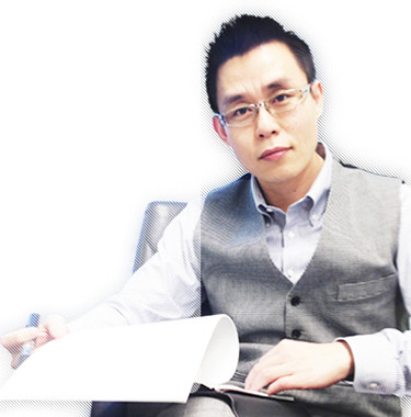 staff_bg_tominaga_2.jpg