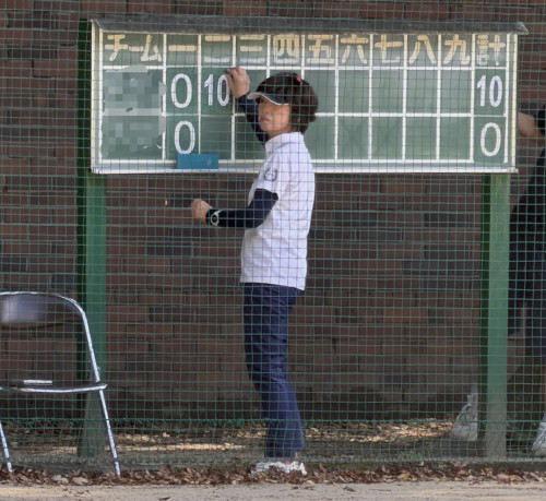 ２０２６０９スコアボードと私.jpg