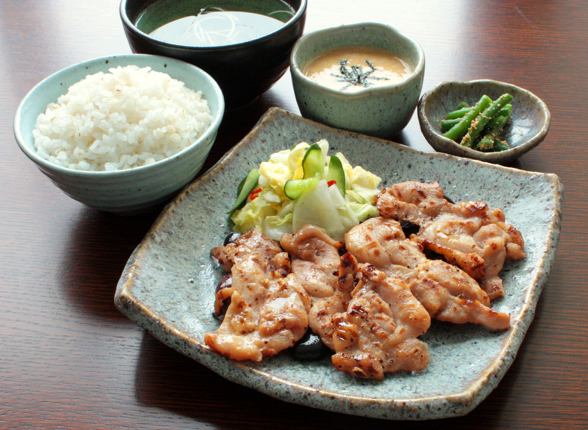 鶏もも焼き（塩）定食