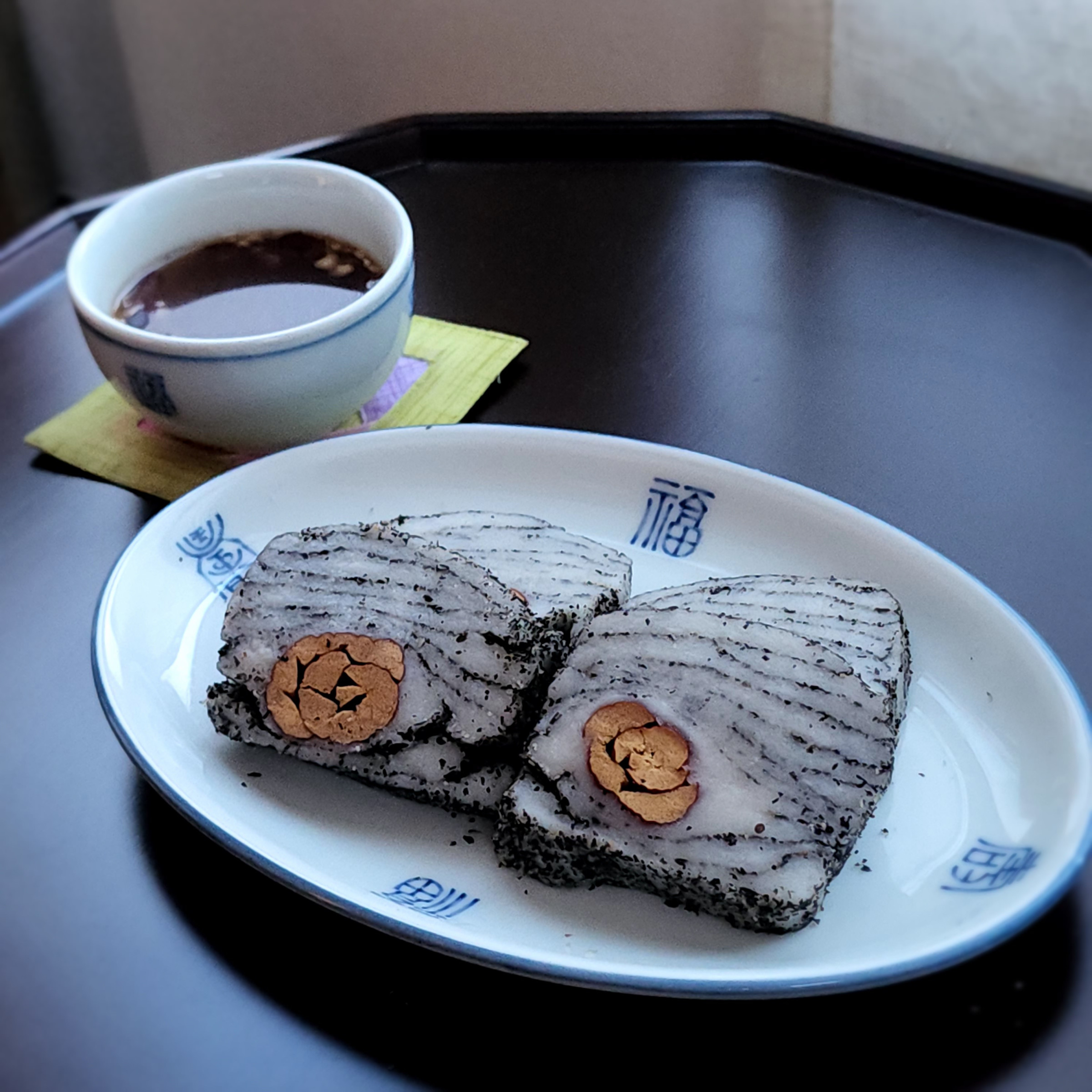 クルムトック(雲餅)