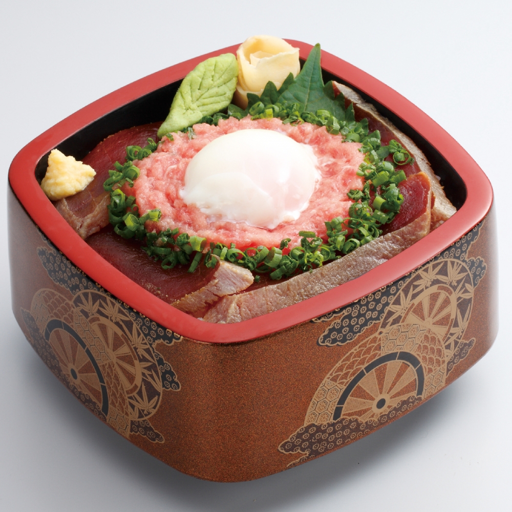 まぐろづけ箱寿司