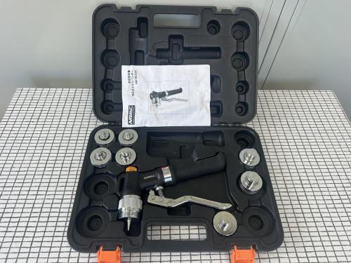 タスコ　油圧エキスパンダー　TA525VA　レンタルを開始致しました。