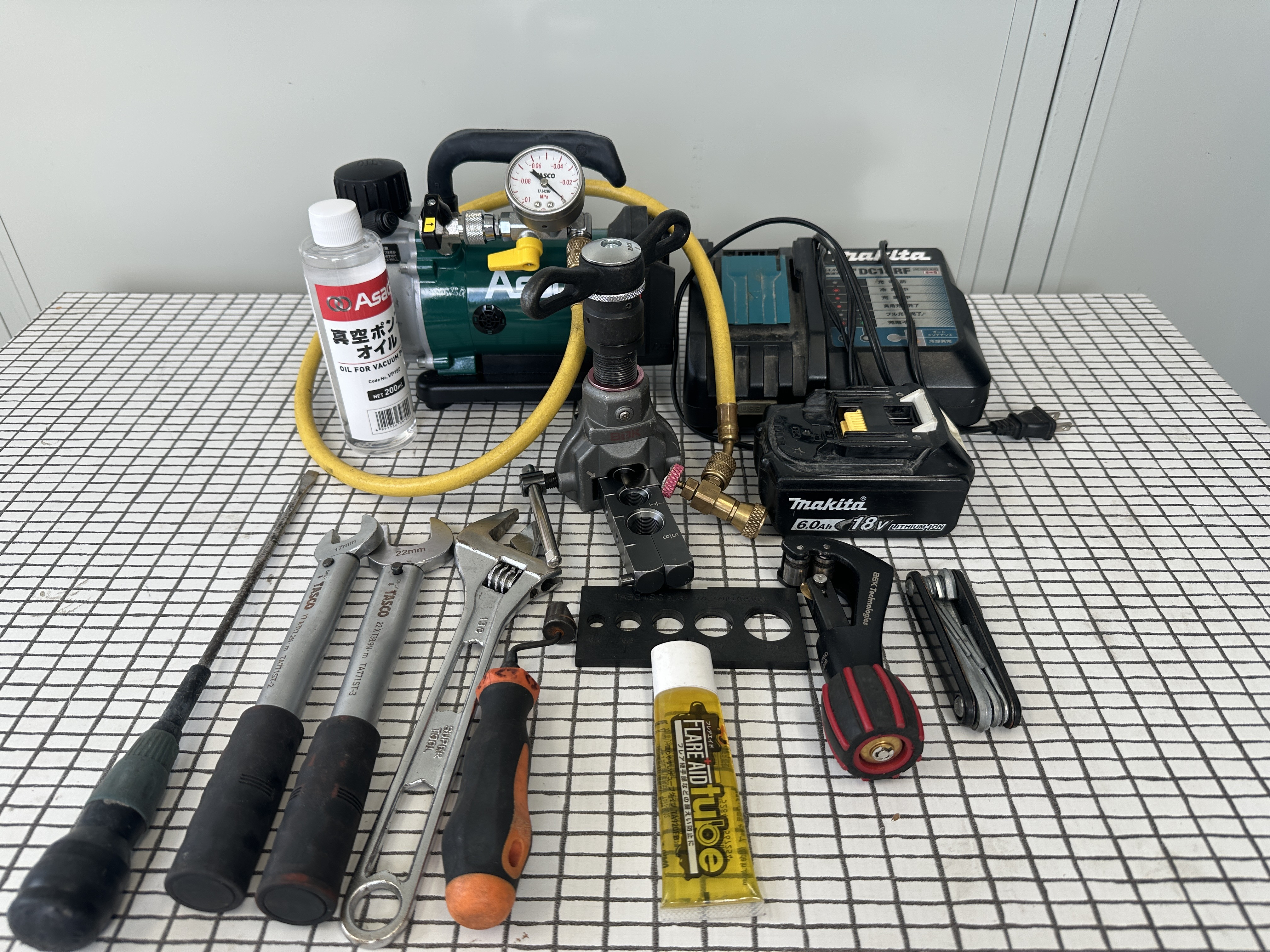 【長野県からご依頼！】エアコンDIY工具セット＆材料一式をご利用いただきました！