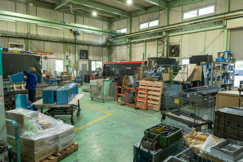 社屋内観２（精密板金工場風景２）