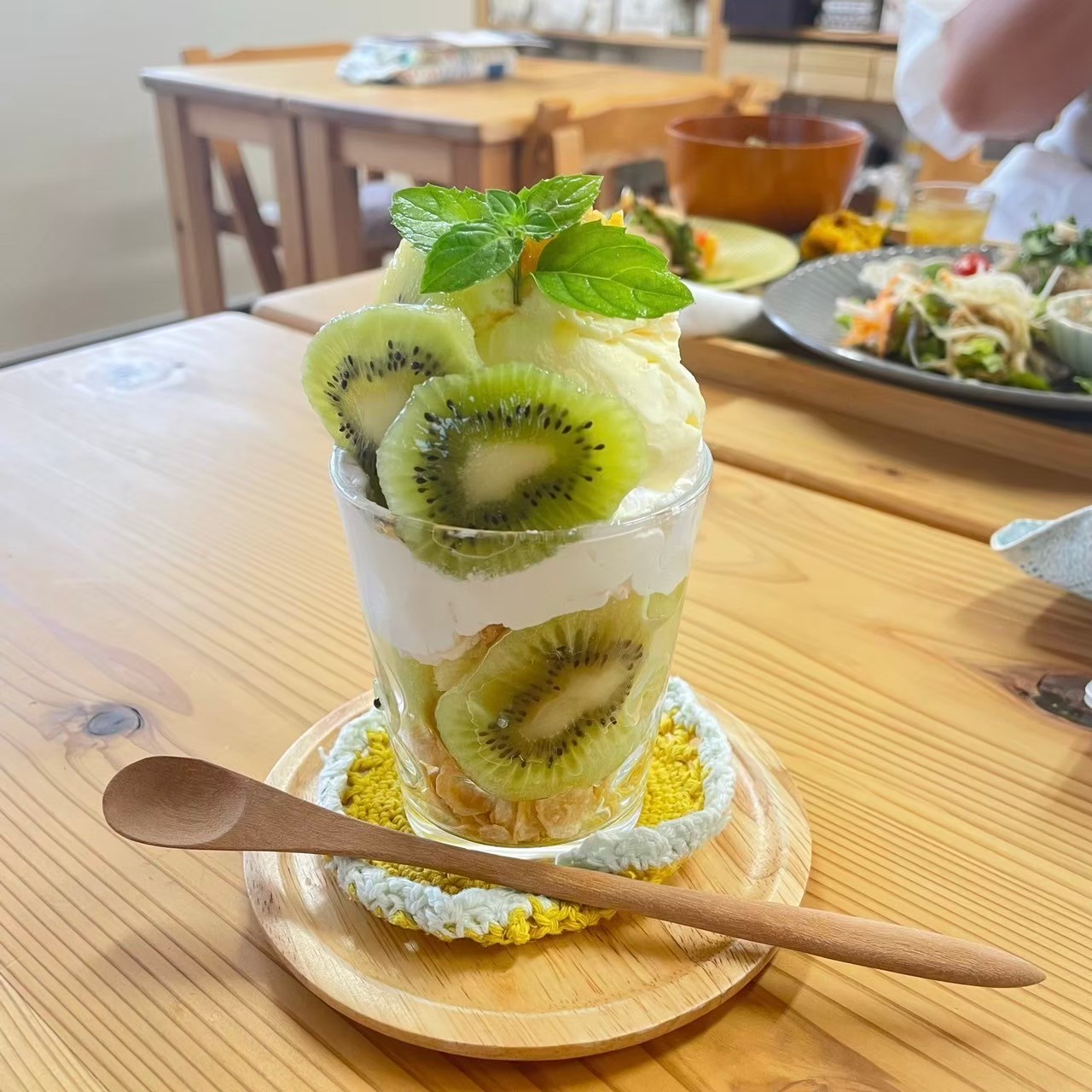 ⚪︎季節のパフェ