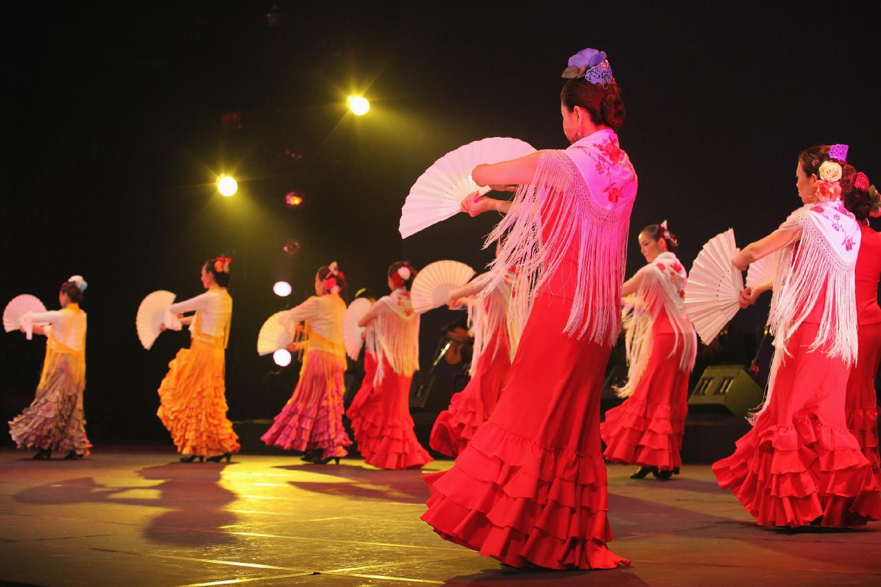 フラメンコを始めてみませんか？