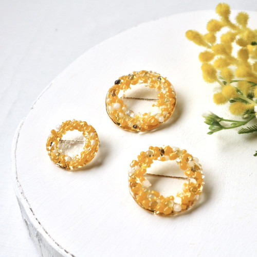 2026.03 ミモザガラスブローチ②.jpg