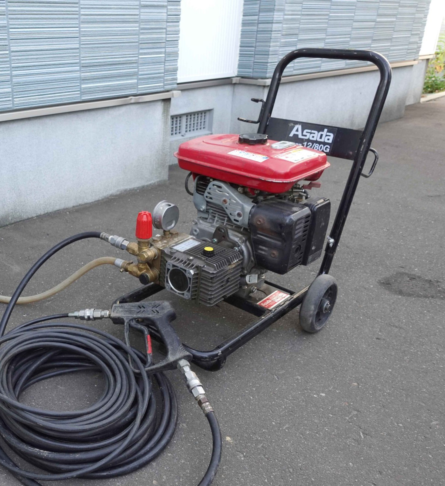 DSC0208402-scaled (1)~2.jpg