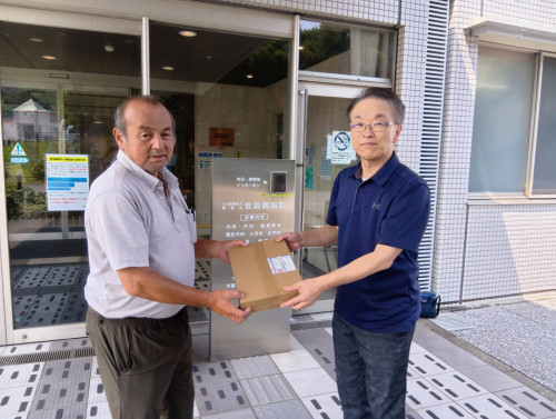 関愛会様へ御礼のお届け