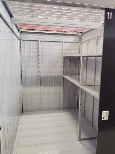 屋内No11.jpg