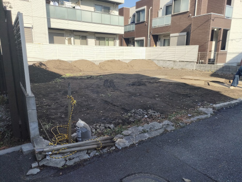 由比ガ浜　客土工事