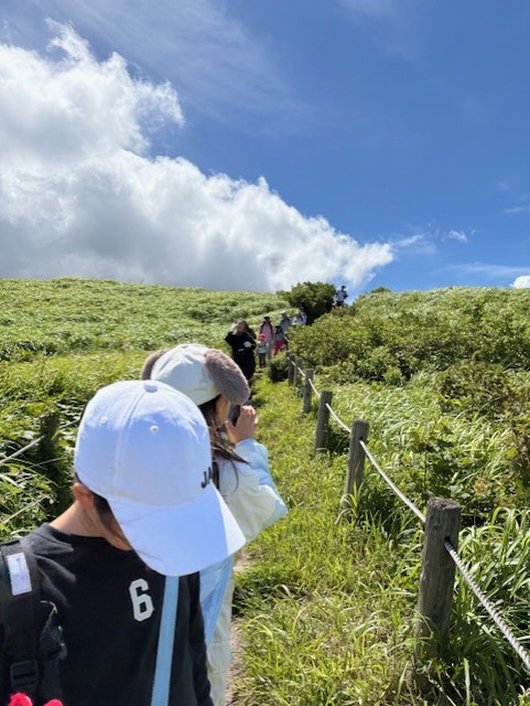 山の学校、三瓶山山頂にて！
