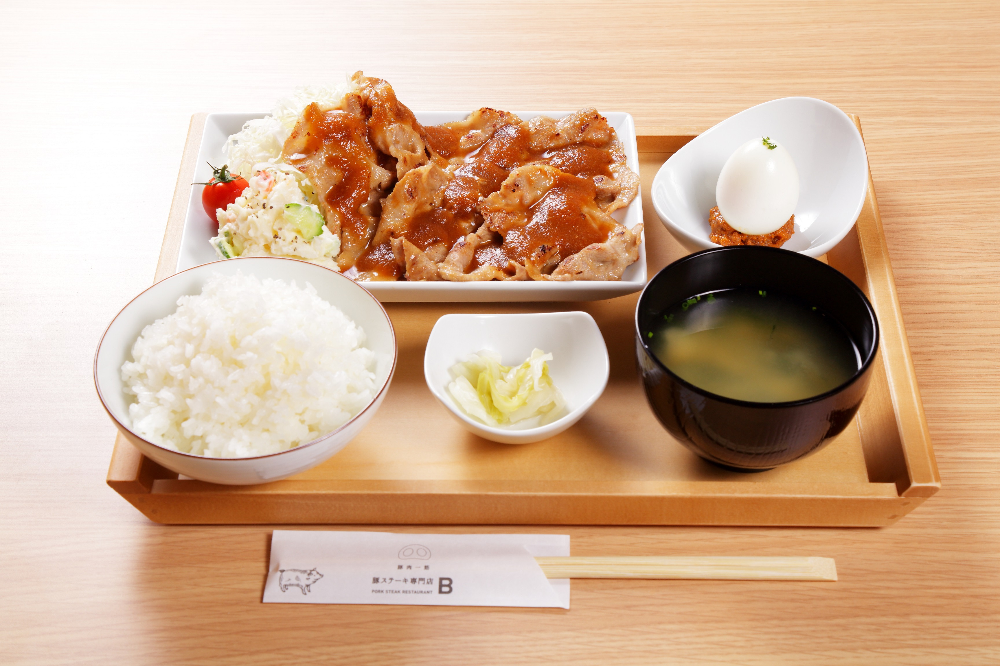 豚生姜焼き定食