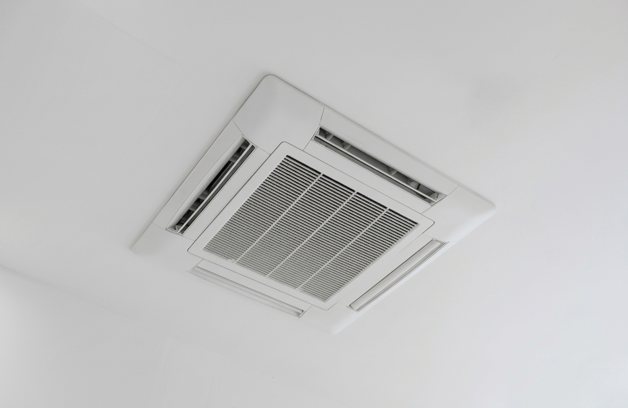 天井埋込みエアコン（４方向）