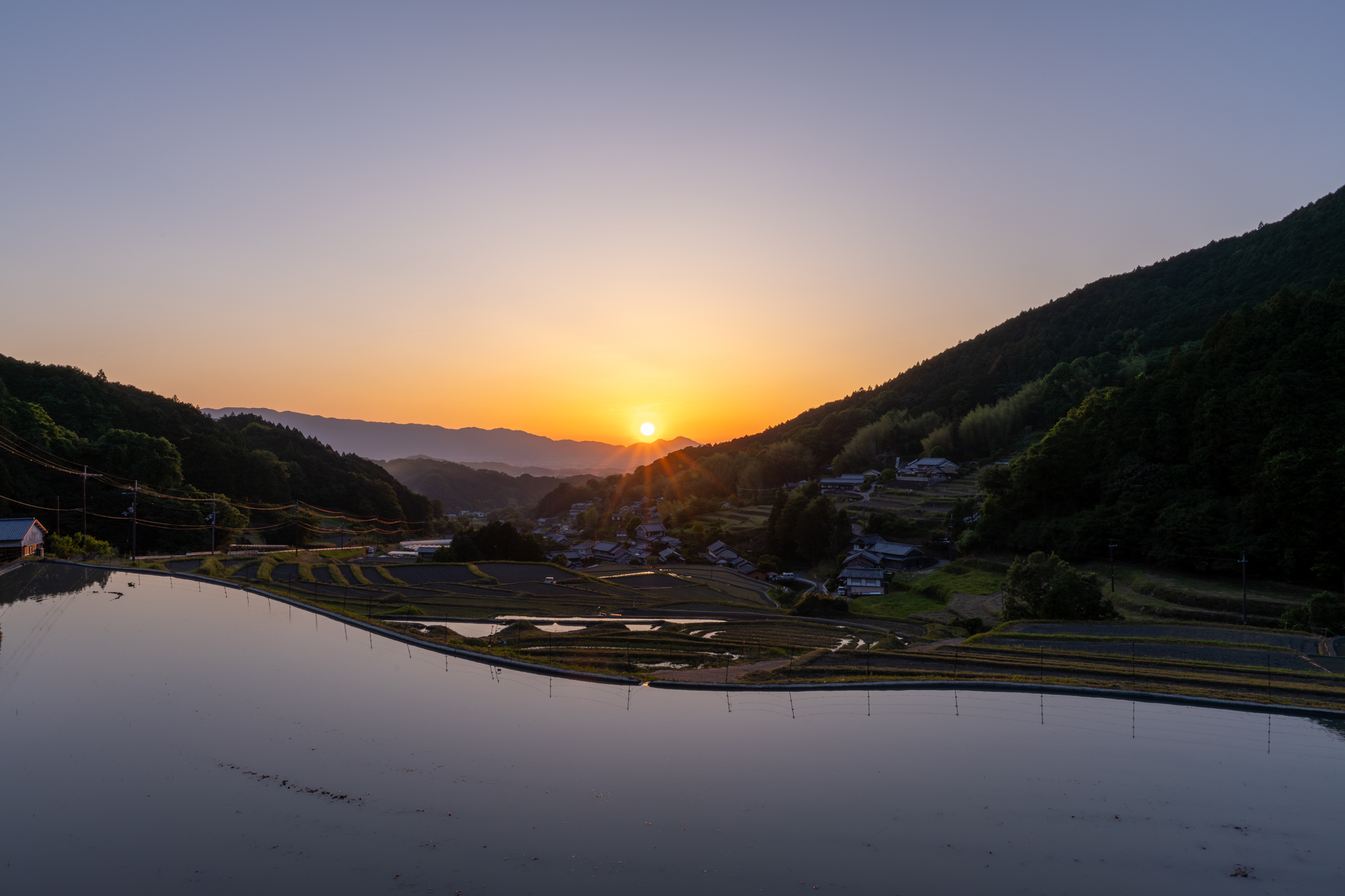 細川の棚田にちょっと水が入りました