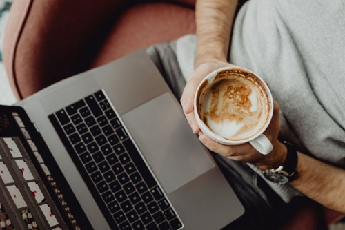deeezy-coffee-7567749.jpg