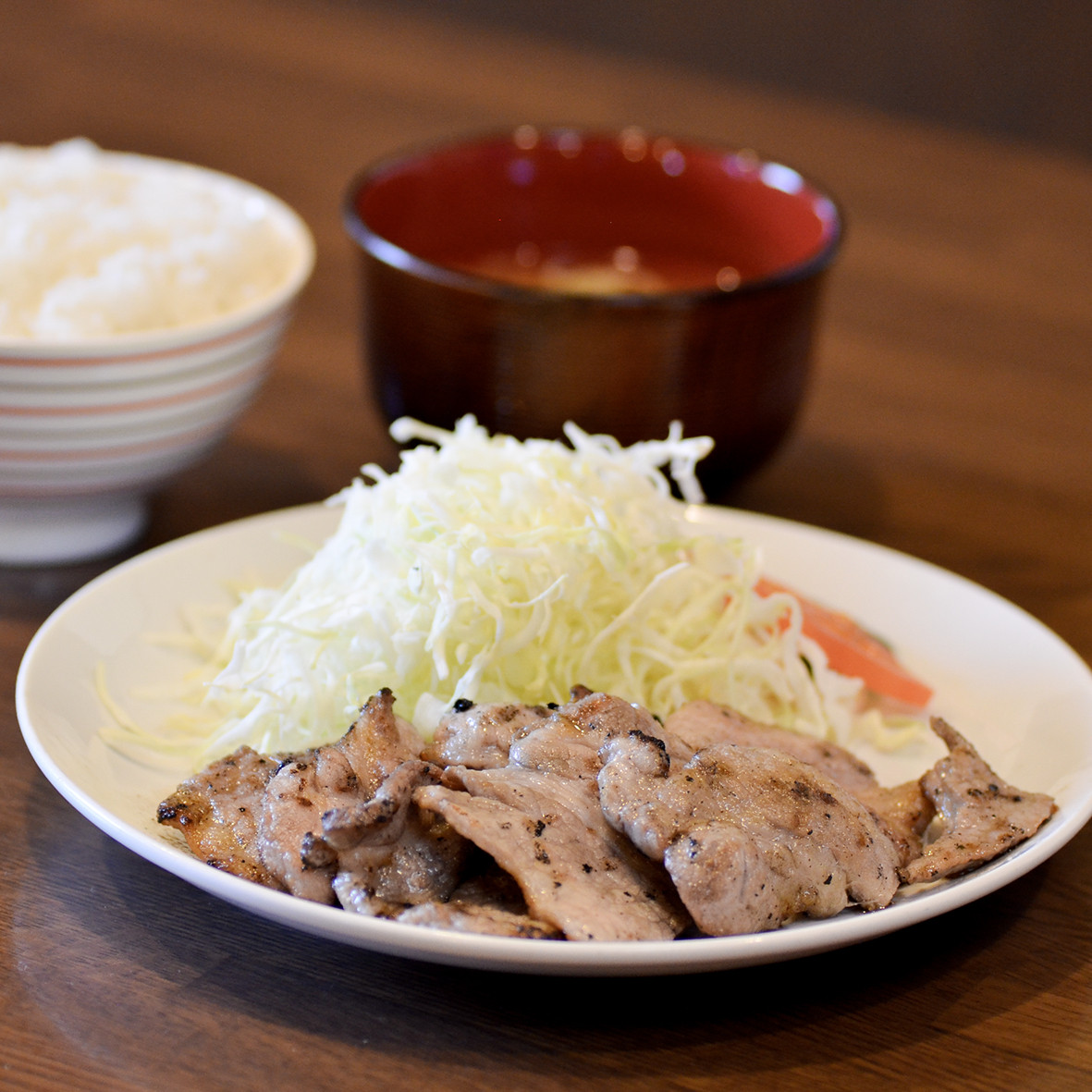 ② 豚塩カルビ定食