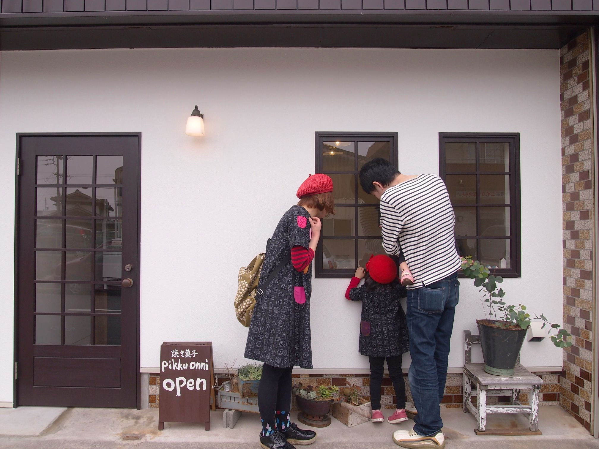 1加茂郡工務店_店舗設計施工_春日井_ピックオンニ_pikkuonni_美濃加茂可児川辺町新築リフォームリノベーション.JPG
