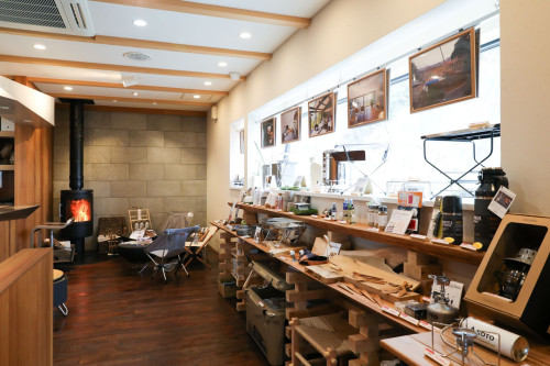 加茂郡川辺町アウトドアショップカフェ新築リフォームリノベーション.jpg