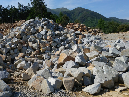 雑割石.jpg