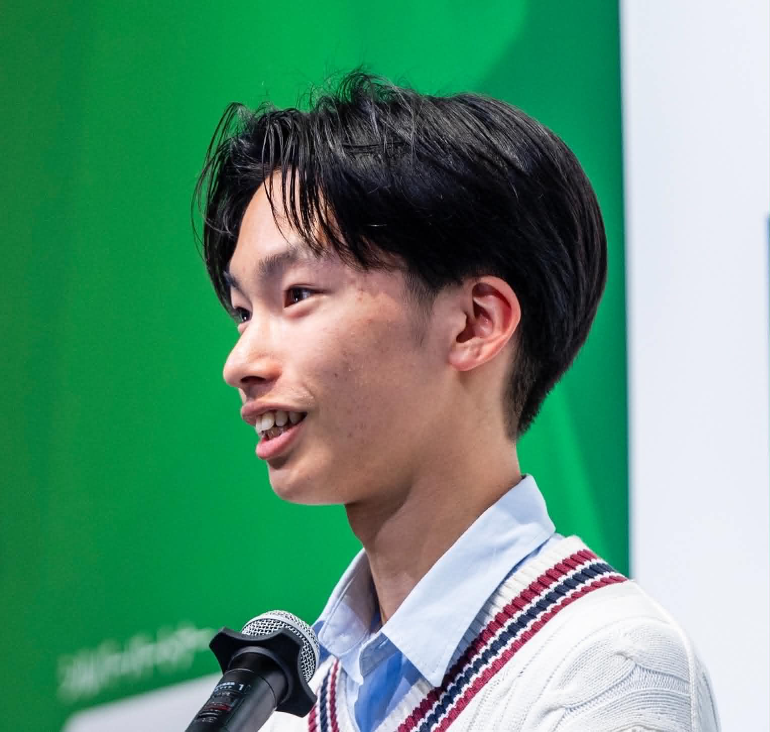 新川良羽