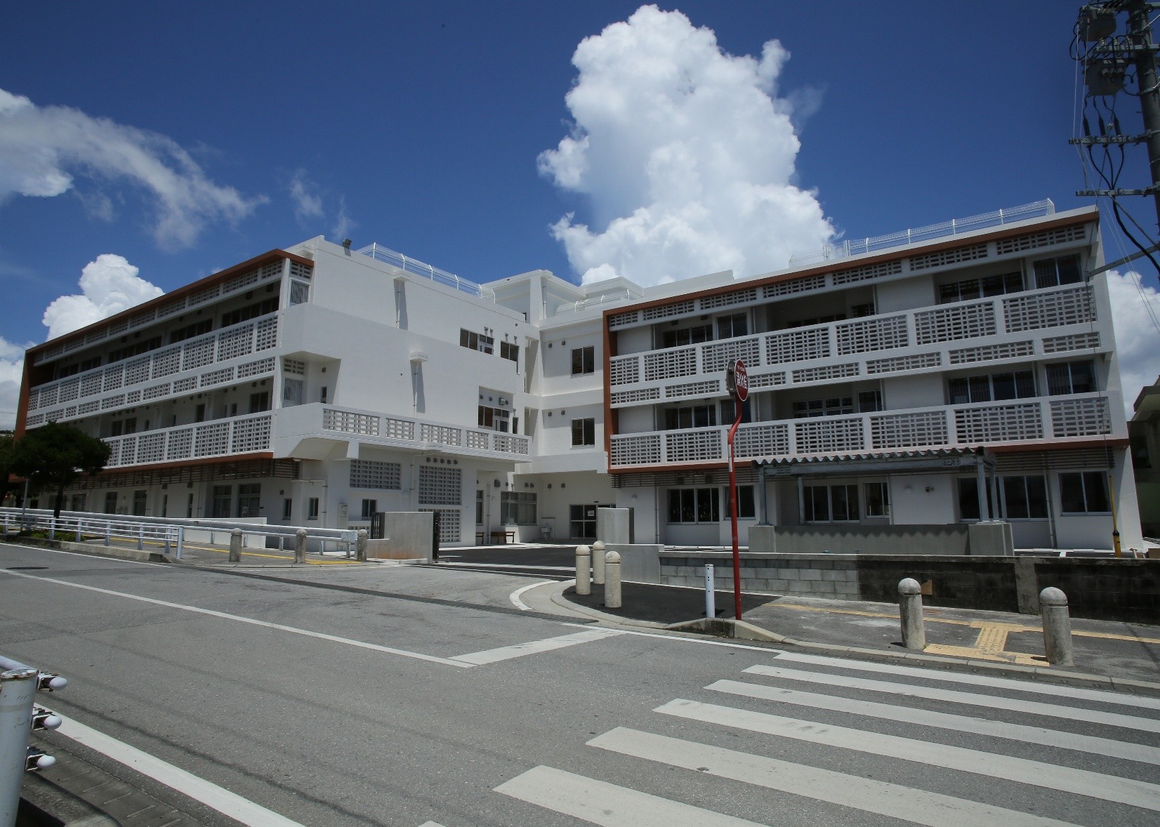具志川小学校２.jpg
