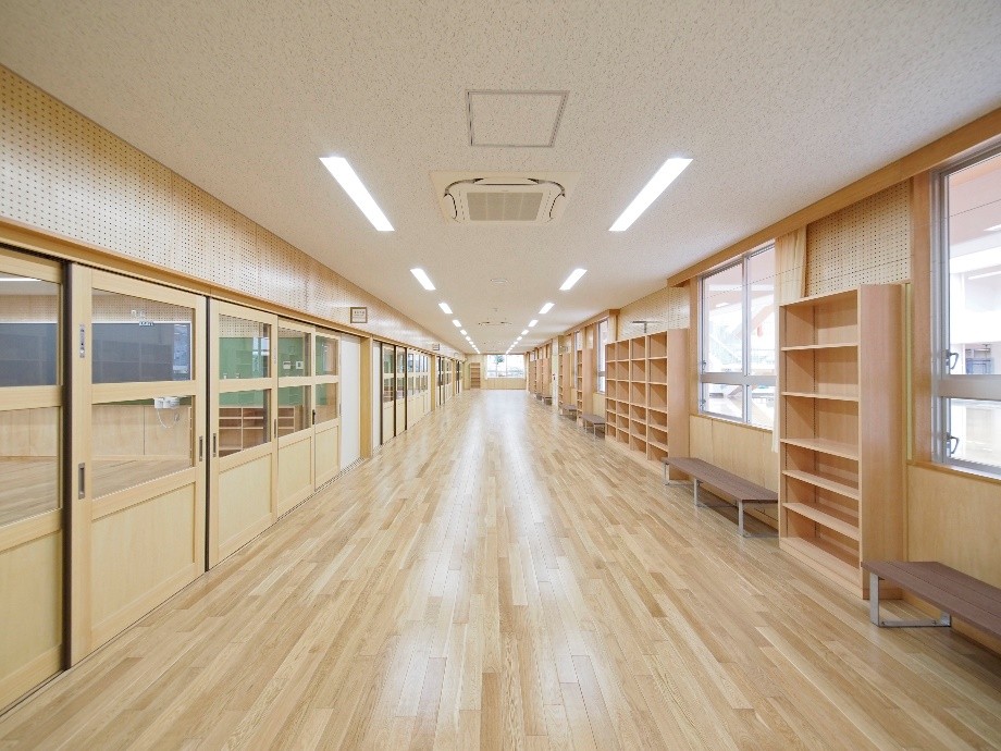 赤道　室内１.jpg