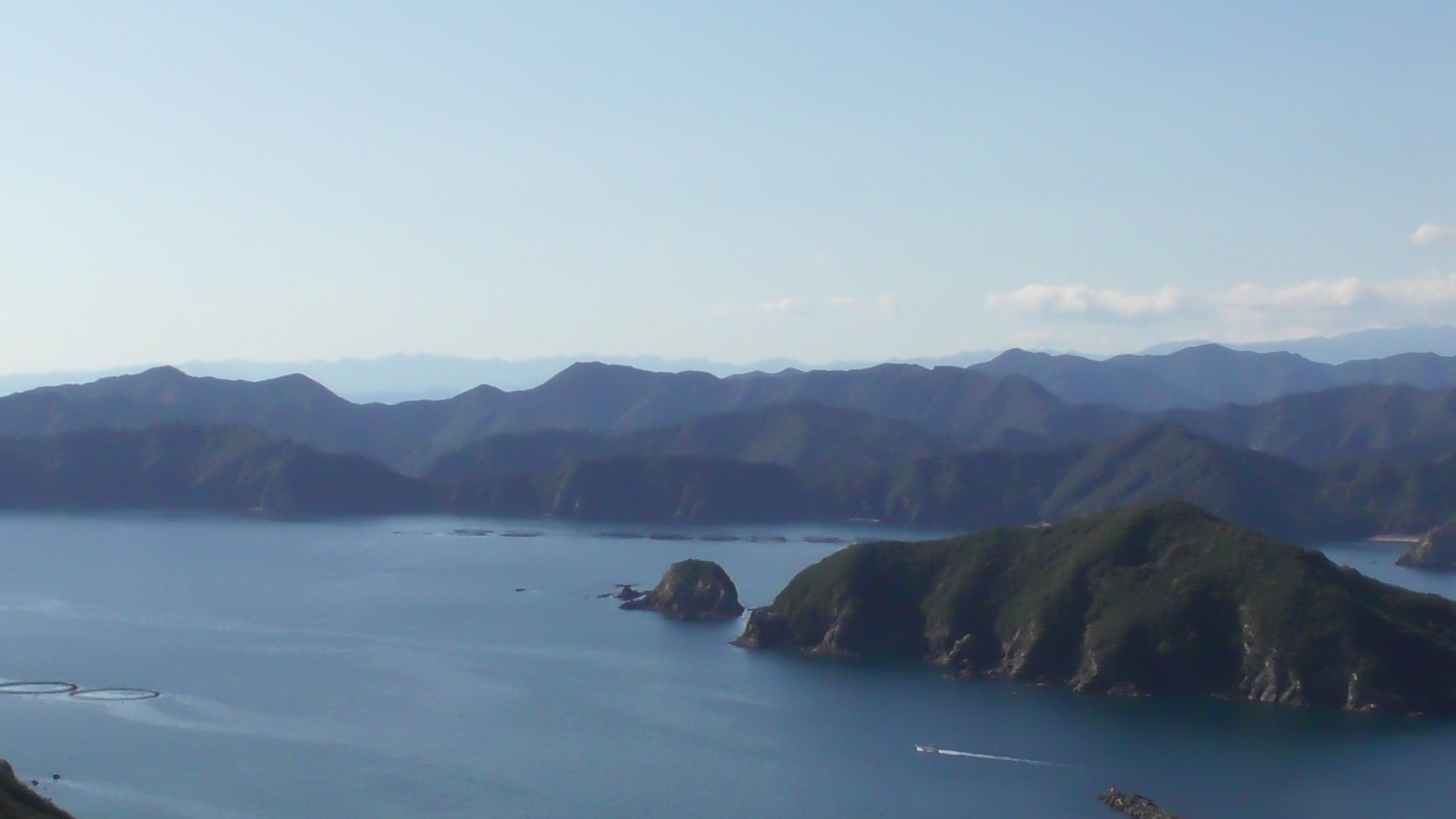 山　と　海　は　ともだち