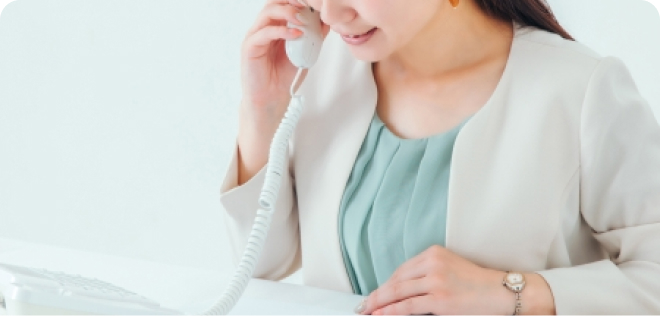 お客様に代わって海外へ電話するイメージ