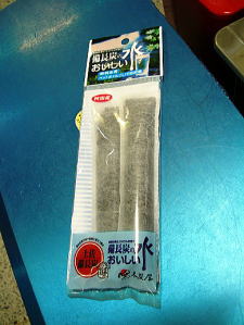 土佐備長炭(おいしい水ペットボトル用)